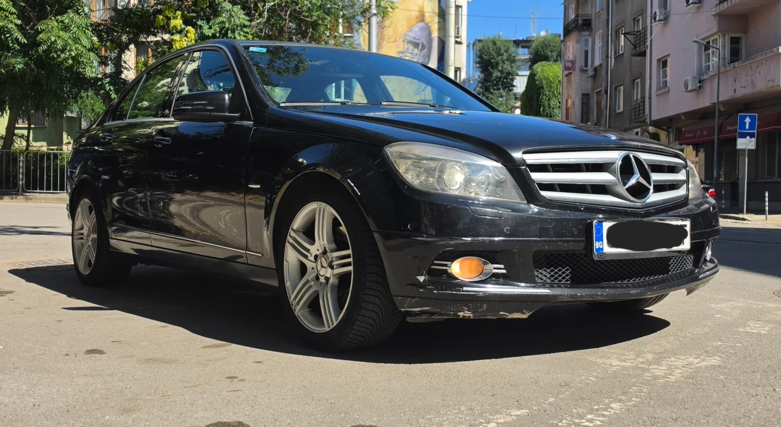 Mercedes-Benz C 220, снимка 4 - Автомобили и джипове - 55535474