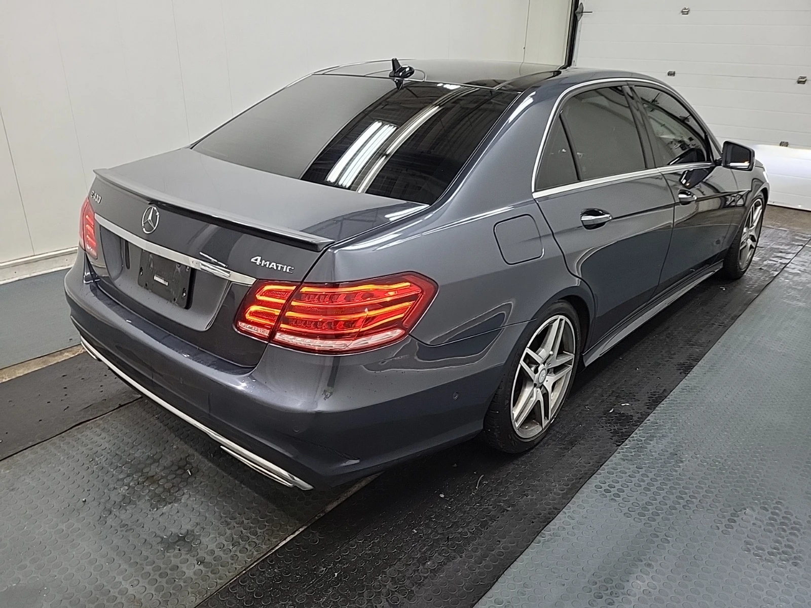 Mercedes-Benz E 400 4MATIC| 2016| 3.0 V6 Biturbo| 333 к.с.| 110 845 km, снимка 4 - Автомобили и джипове - 55768782