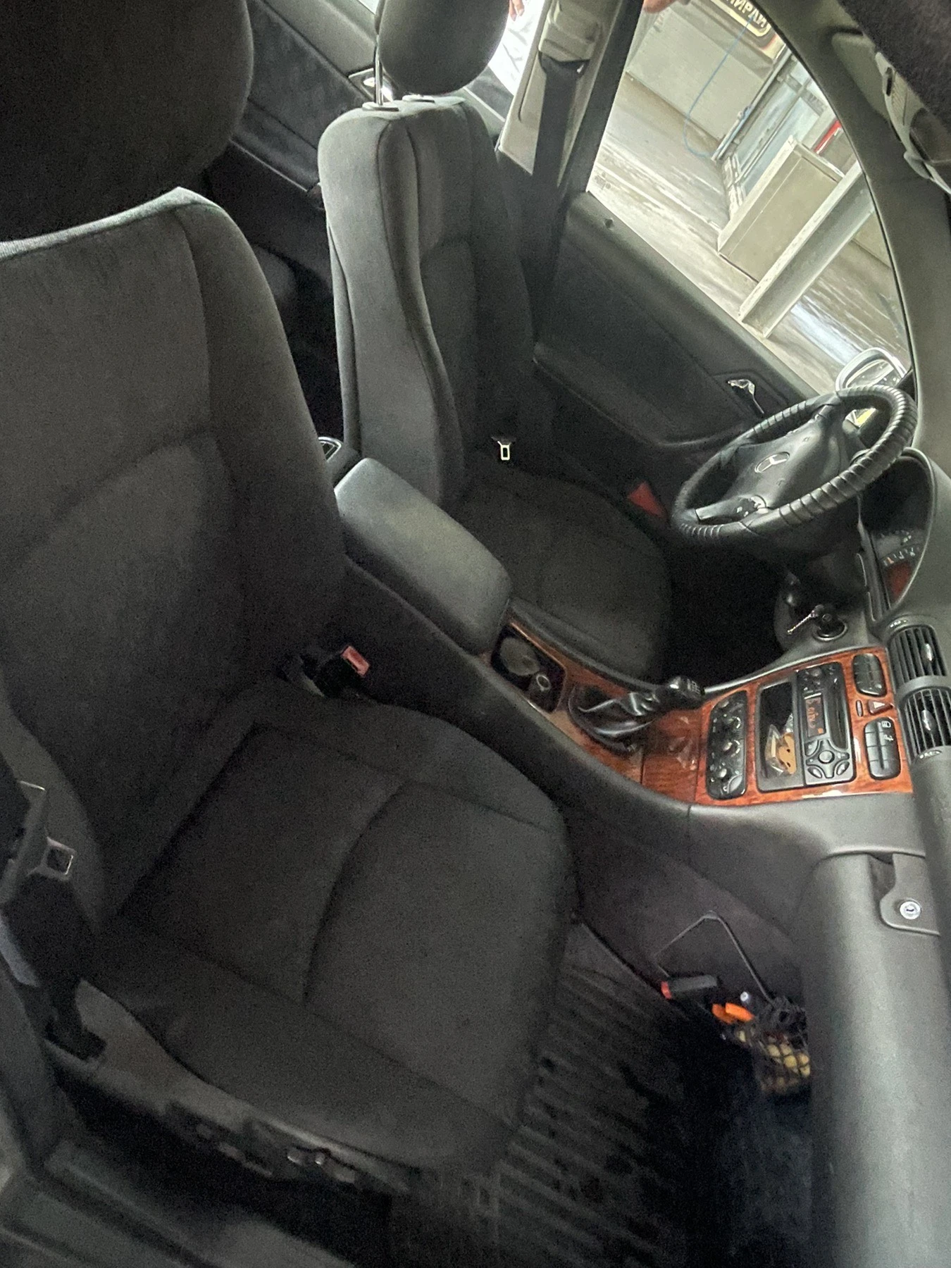 Mercedes-Benz C 200 W203, снимка 8 - Автомобили и джипове - 56069124