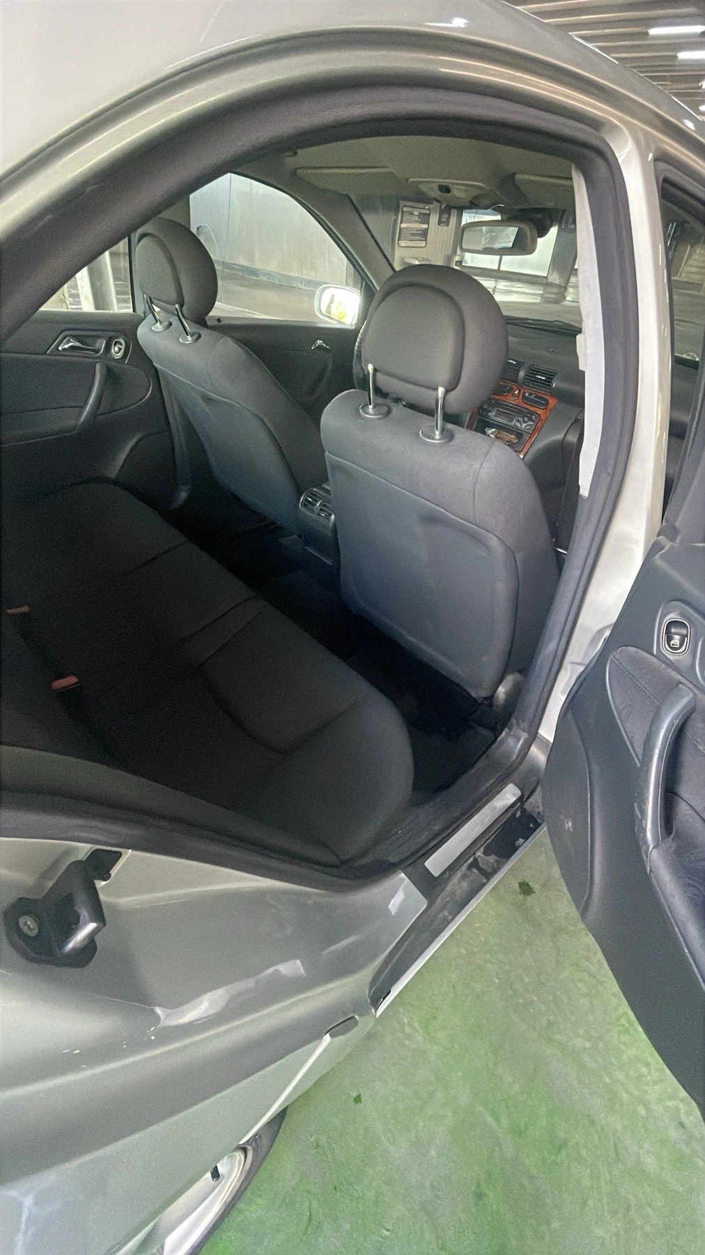 Mercedes-Benz C 200 W203, снимка 9 - Автомобили и джипове - 56069124