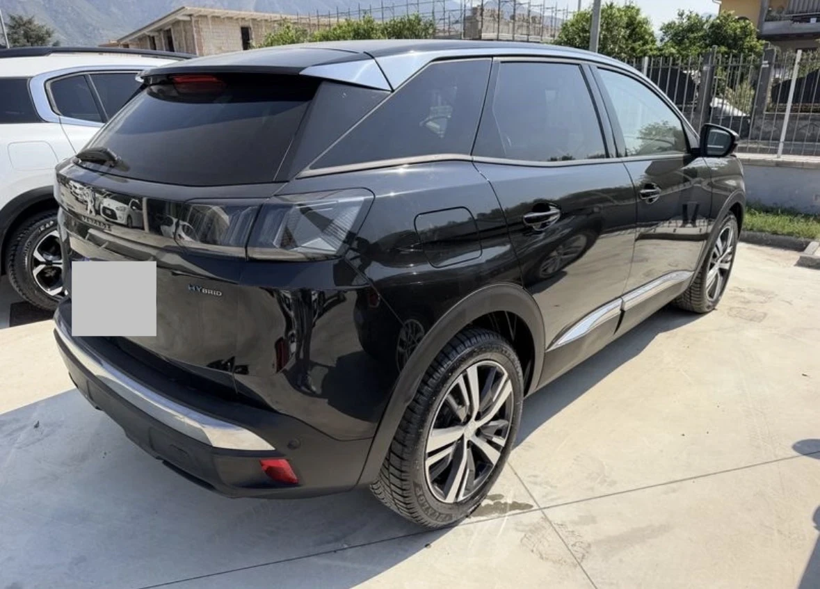 Peugeot 3008 1.6Plug-in Hybrid , снимка 5 - Автомобили и джипове - 56074585