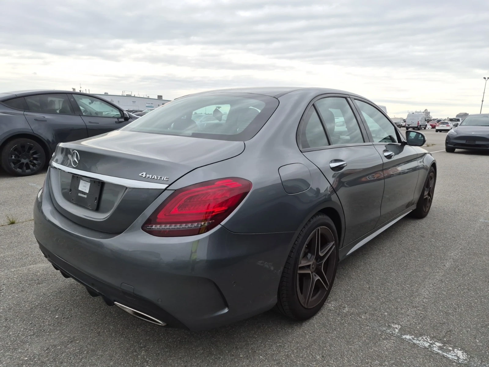 Mercedes-Benz C 300 АМГ ПАКЕТ/CARFAX/ПОДГРЕВ/ПАМЕТ/ПАНОРАМА/, снимка 3 - Автомобили и джипове - 56076129
