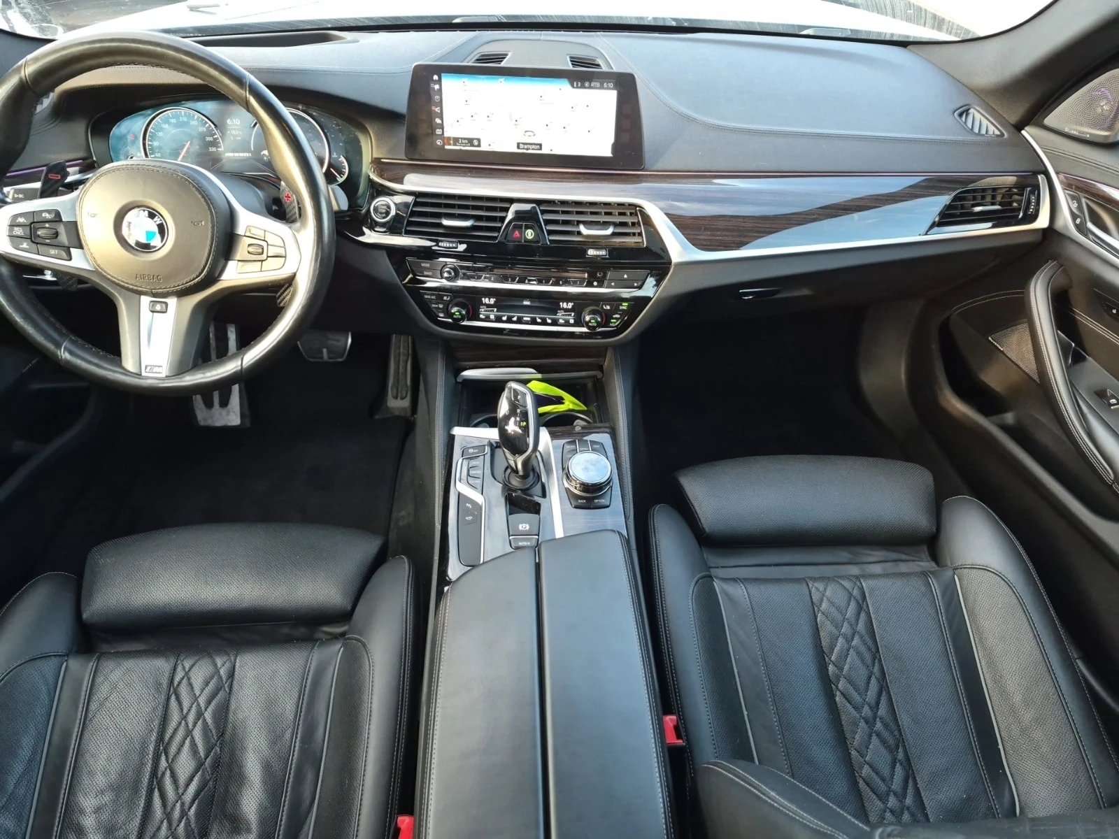 BMW 550 * M550I XDRIVE* АВТОКРЕДИТ БЕЗ ПЪРВОНАЧАЛНА ВНОСКА, снимка 10 - Автомобили и джипове - 56138131