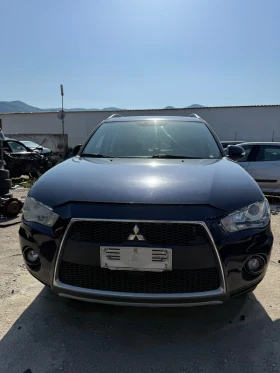    Mitsubishi Outlander    