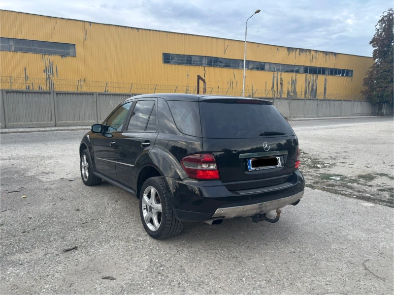 Mercedes-Benz ML 320, снимка 5 - Автомобили и джипове - 52518851