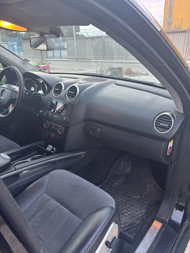 Mercedes-Benz ML 320, снимка 14 - Автомобили и джипове - 52518851