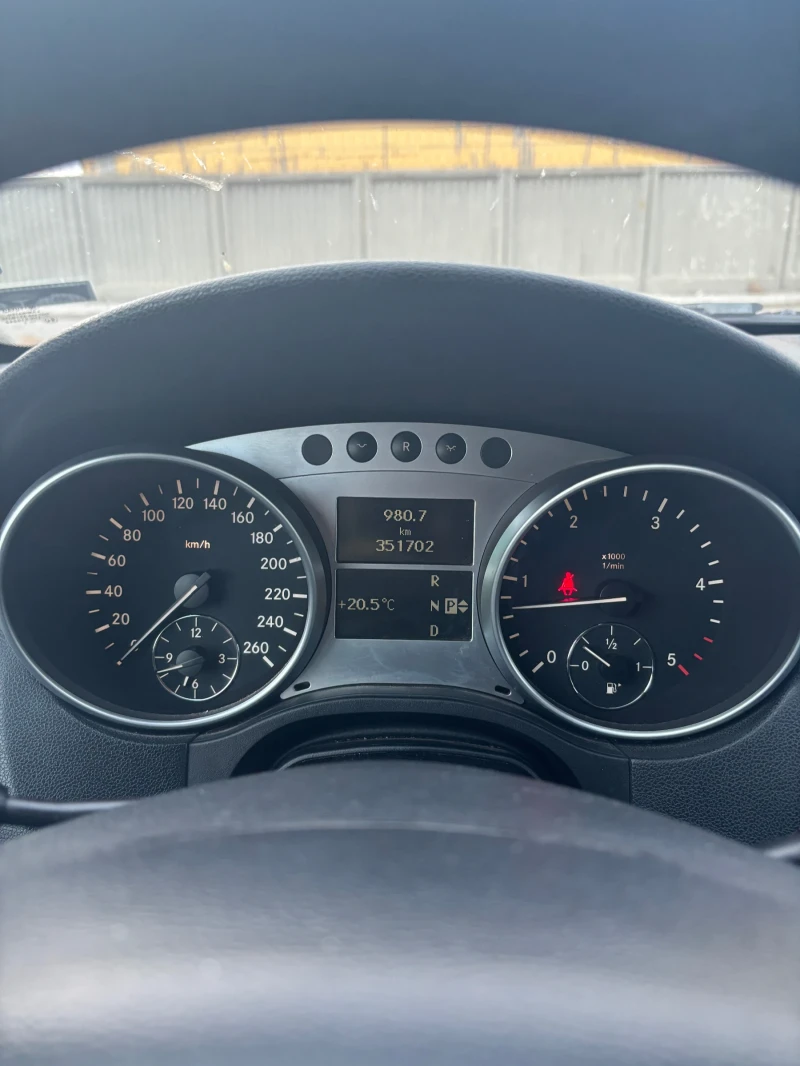 Mercedes-Benz ML 320, снимка 12 - Автомобили и джипове - 52518851