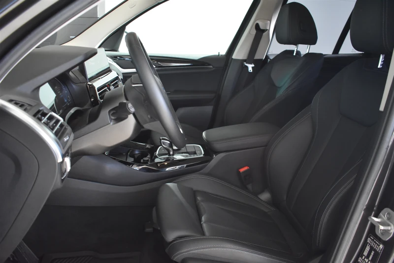 BMW X3 xDrive30e, снимка 6 - Автомобили и джипове - 52535364