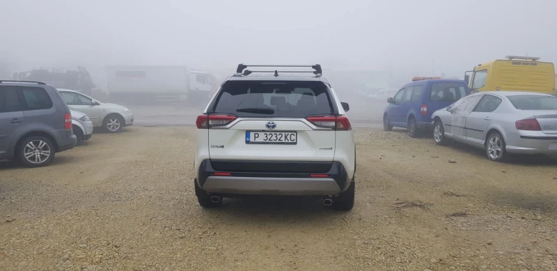 Toyota Rav4 ГАРАНЦИЯ В ТОЙОТА , снимка 3 - Автомобили и джипове - 52587559