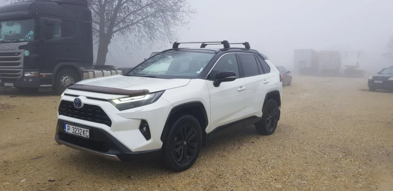 Toyota Rav4 ГАРАНЦИЯ В ТОЙОТА , снимка 4 - Автомобили и джипове - 52587559