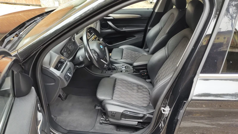 BMW X1 RECARO/Кожа/Нави/CAR PLAY/ANDROID AUTO/2.0d, снимка 10 - Автомобили и джипове - 53446360