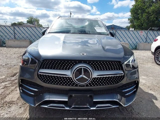 Mercedes-Benz GLE 350 4MATIC * * CARFAX * * АВТО КРЕДИТ * *  - изображение 3