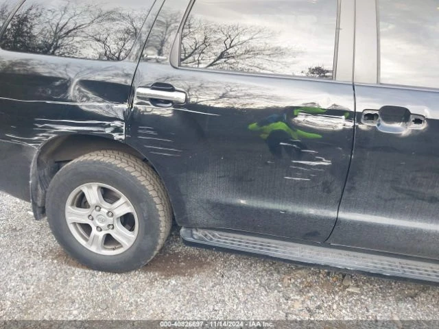 Toyota Sequoia LIMITED AWD - изображение 6