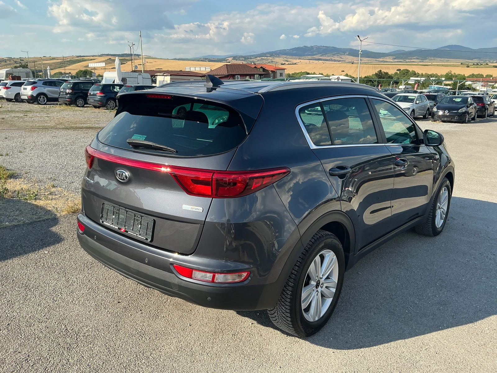 Kia Sportage 1.7 CRDI - изображение 8
