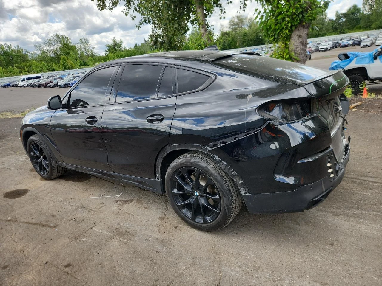BMW X6 XDRIVE40I M PACK* DISTRONIC* HARMAN* HEAD UP* ПАНО - изображение 4