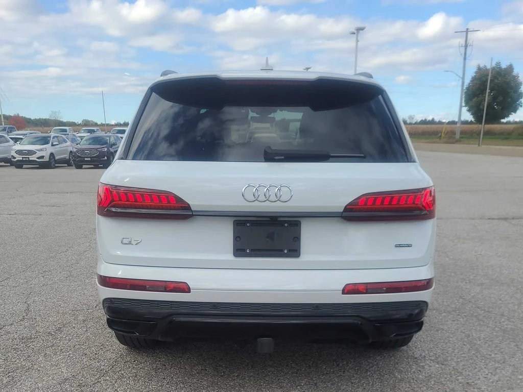 Audi Q7 * Progressiv * CARFAX * БЕЗ ПЪРВОНАЧАЛНА ВНОСКА - изображение 4