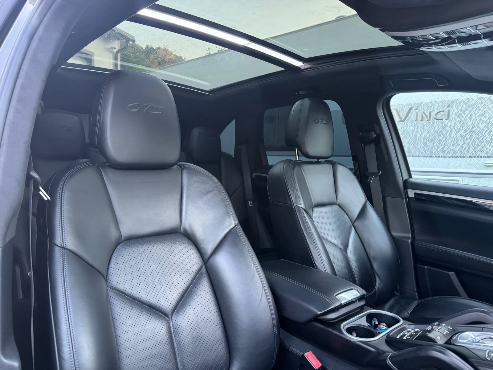 Porsche Cayenne * GTS* FACELIFT* LED* TOP* FULL* , снимка 11 - Автомобили и джипове - 54720126
