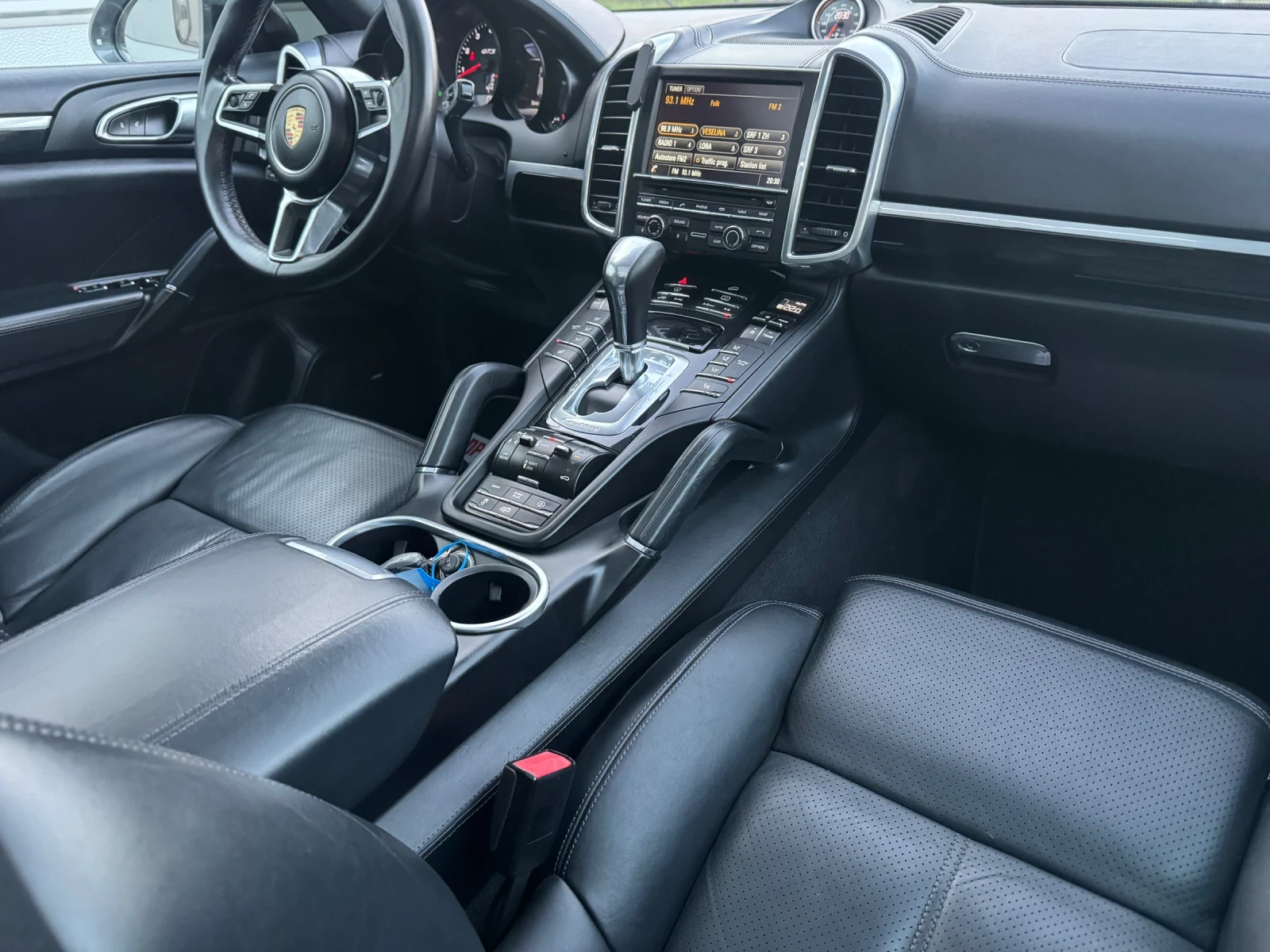 Porsche Cayenne * GTS* FACELIFT* LED* TOP* FULL* , снимка 10 - Автомобили и джипове - 54720126