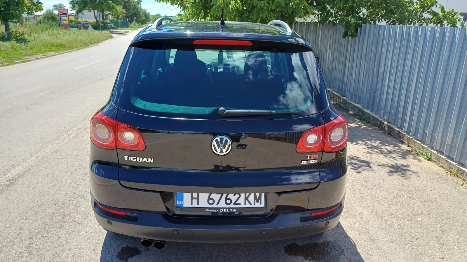VW Tiguan, снимка 6 - Автомобили и джипове - 54910671
