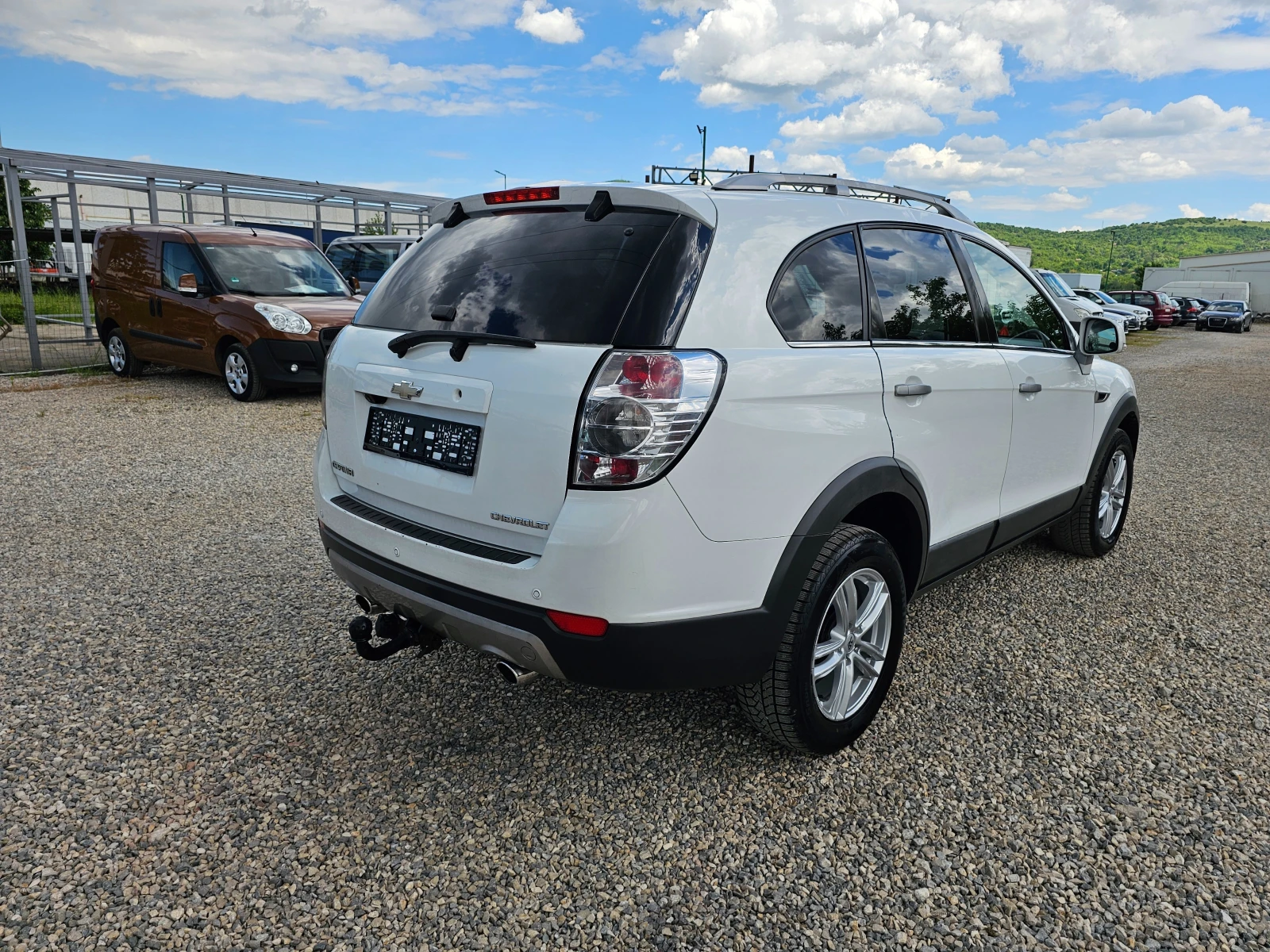 Chevrolet Captiva 2.2D -184kc  FEISLIFT. 4X4.216000km, снимка 4 - Автомобили и джипове - 54936288