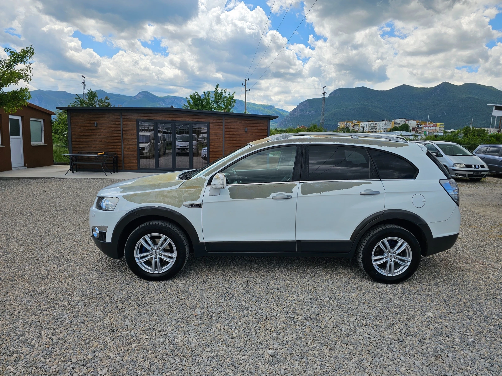 Chevrolet Captiva 2.2D -184kc  FEISLIFT. 4X4.216000km, снимка 7 - Автомобили и джипове - 54936288