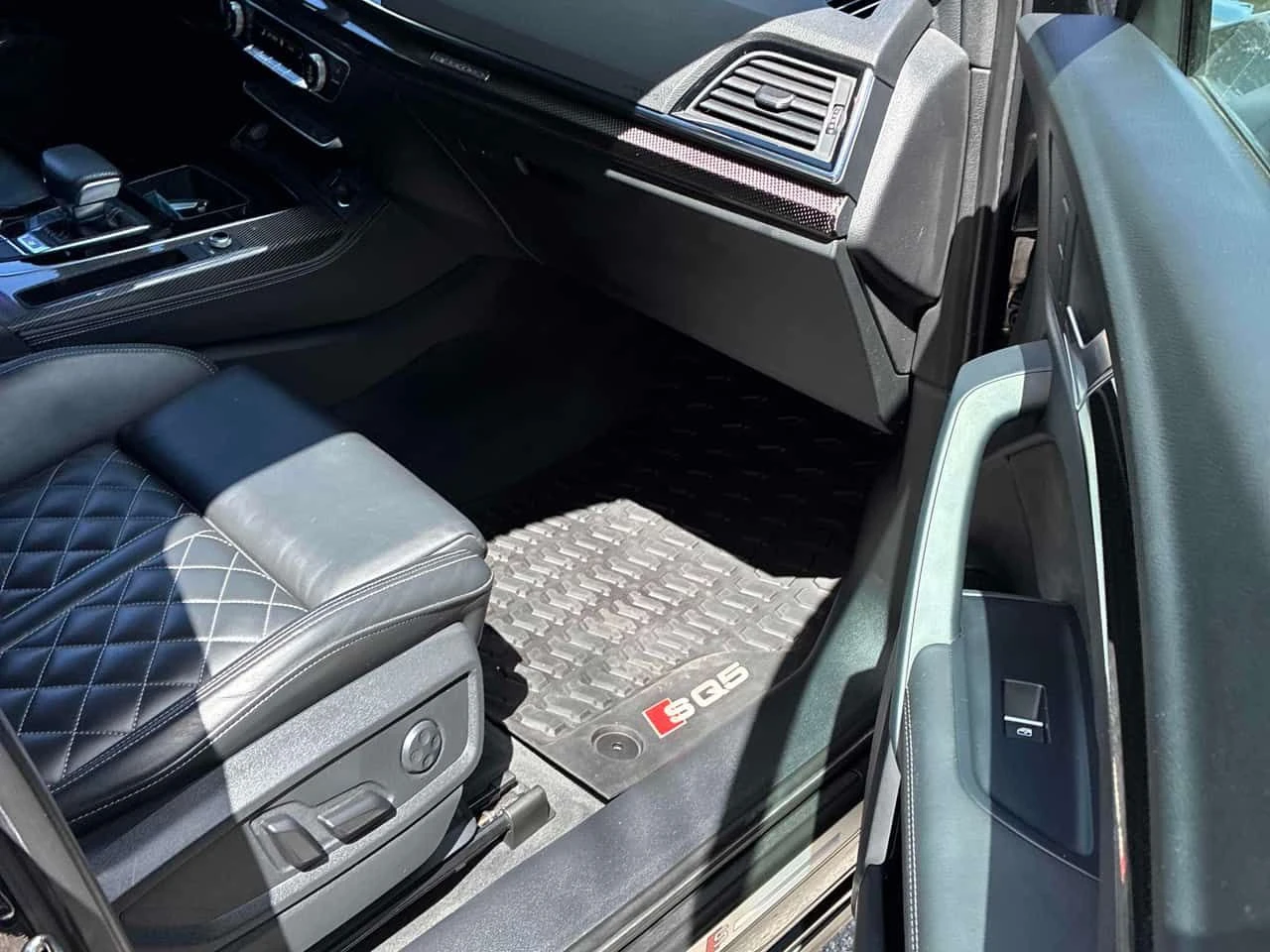 Audi SQ5  Progressiv /CARFAX/ПРЕДСТАВИТЕЛСТВО НА АУДИ , снимка 15 - Автомобили и джипове - 55156536
