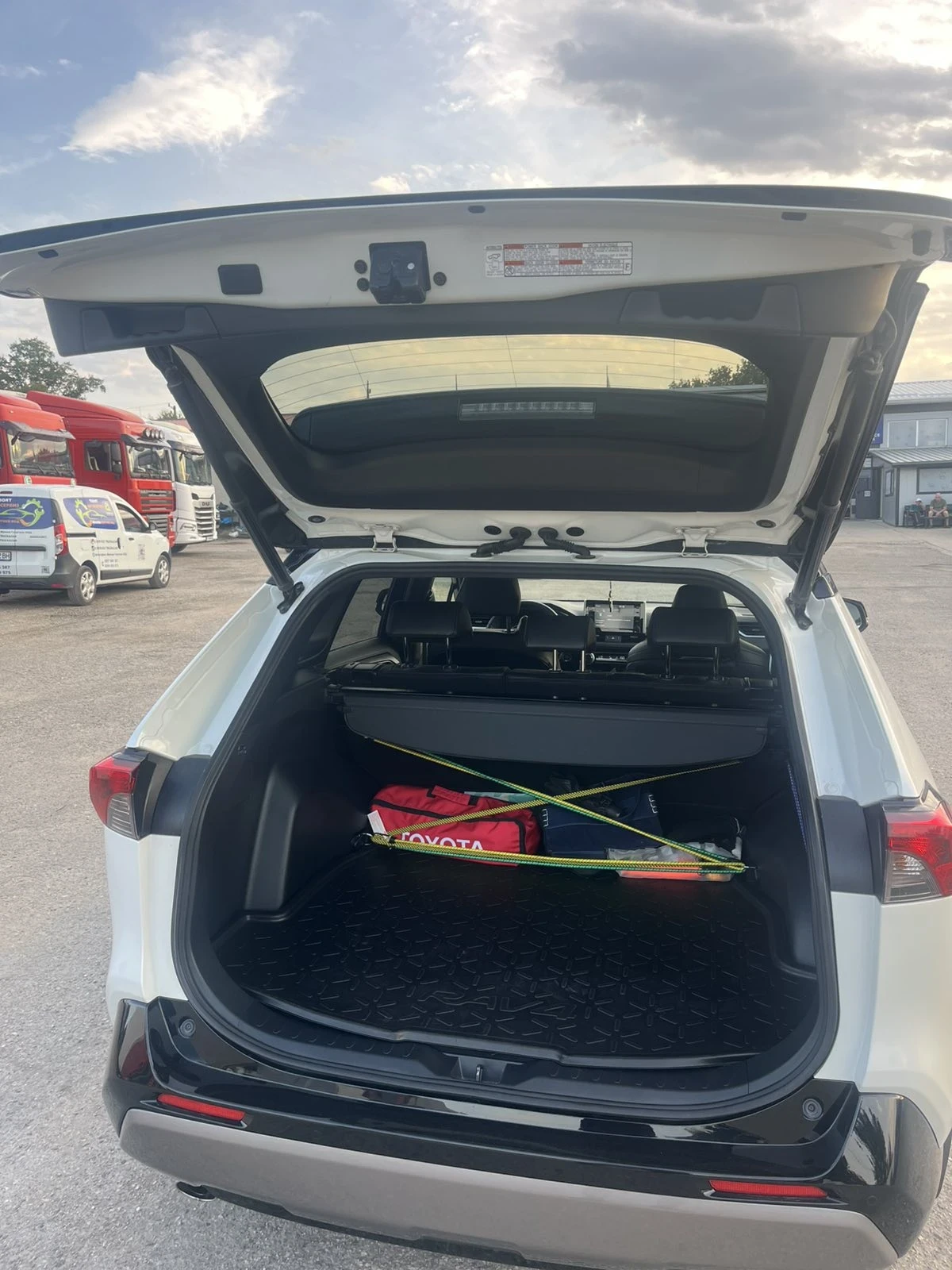Toyota Rav4 AWD STYLE, снимка 3 - Автомобили и джипове - 55901689