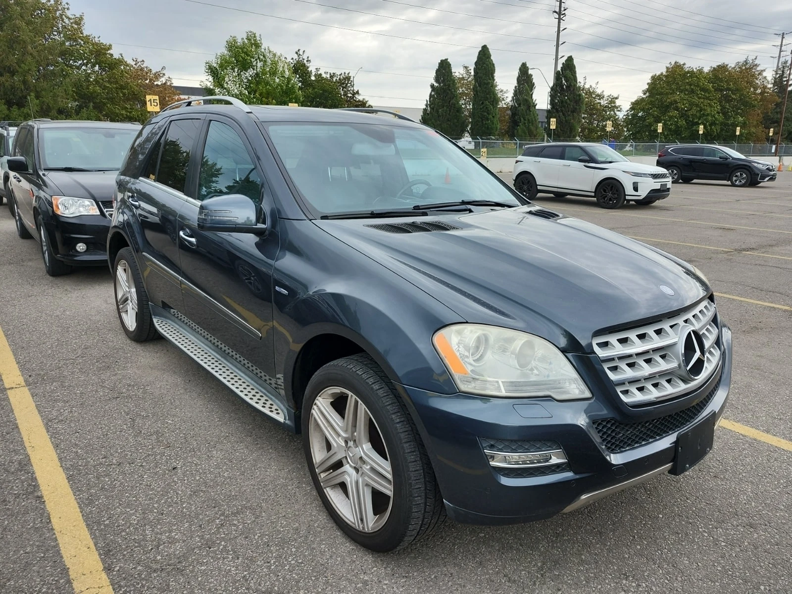 Mercedes-Benz ML 350 D * FACELIFT * CARFAX * , снимка 2 - Автомобили и джипове - 56086917