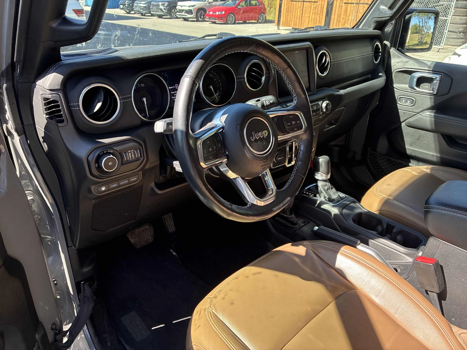 Jeep Wrangler Unlimited Sahara / АВТОКРЕДИТ, снимка 7 - Автомобили и джипове - 56228136