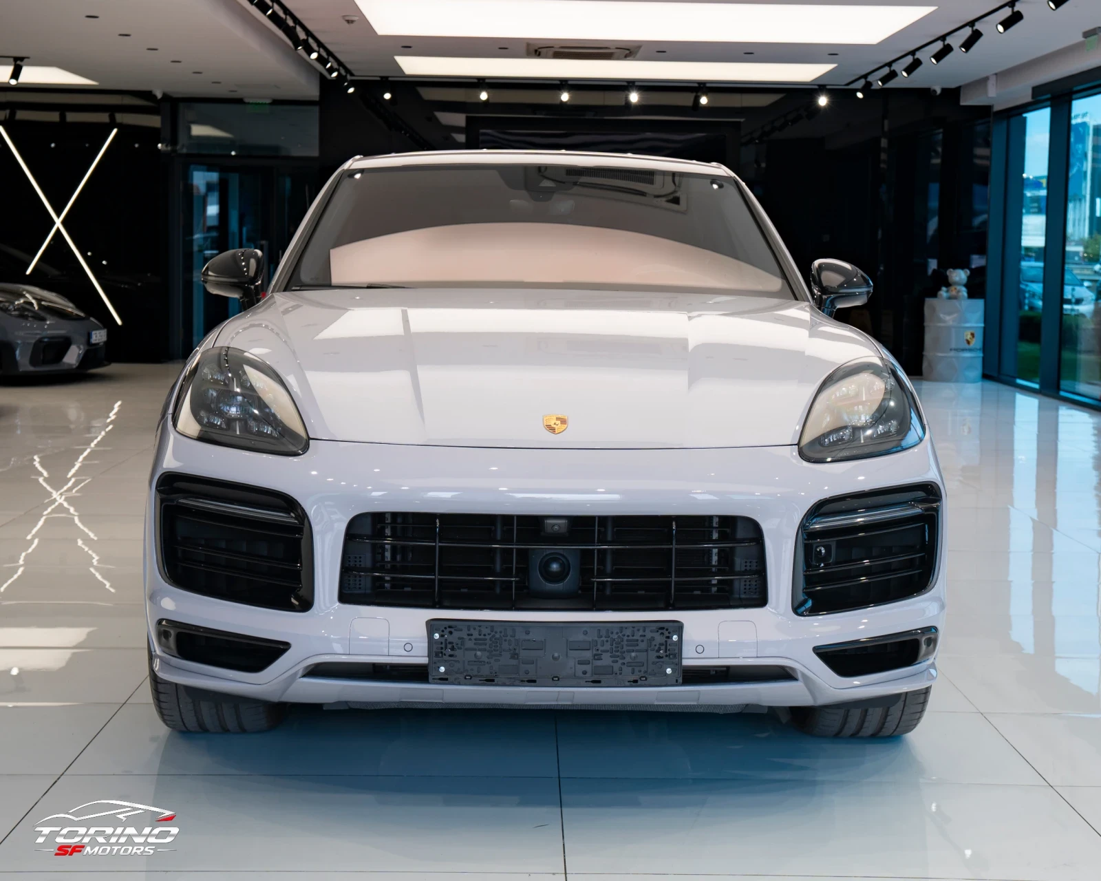 Porsche Cayenne COUPE* GTS* NARDO GREY* BOSE* SOFTCLOSE* PANO* TOP, снимка 8 - Автомобили и джипове - 56311461