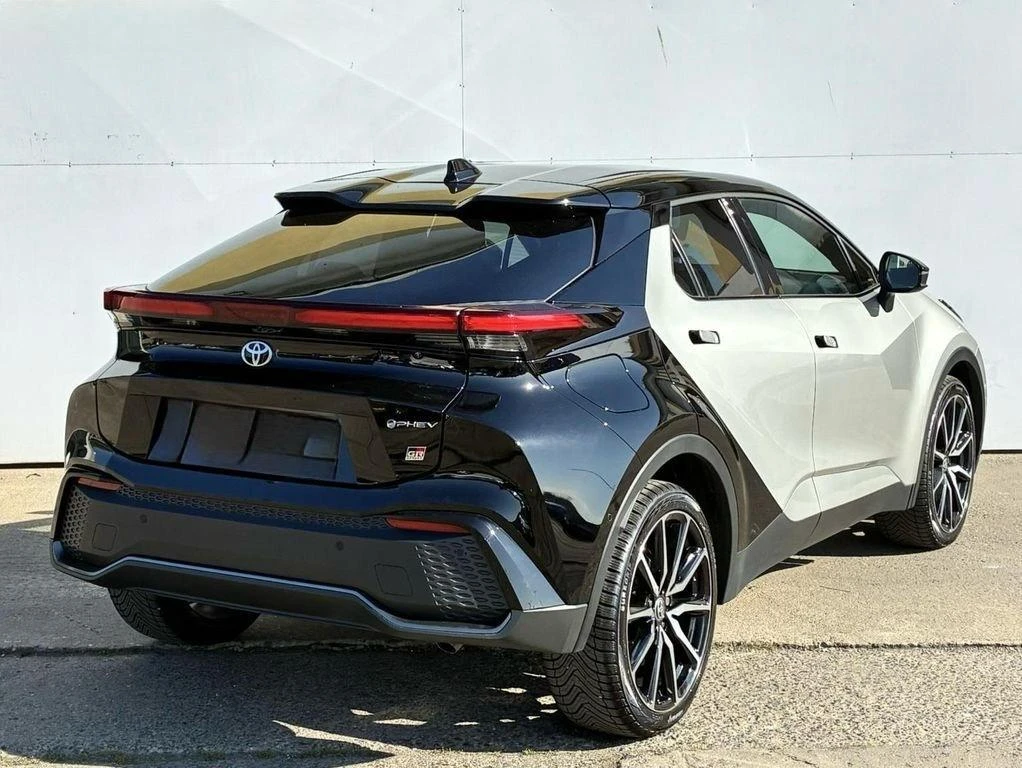 Toyota C-HR 2.0 PHEV GR SPORT  PREMIERE EDITION � �������� | Mobile.bg � ����������� 5
