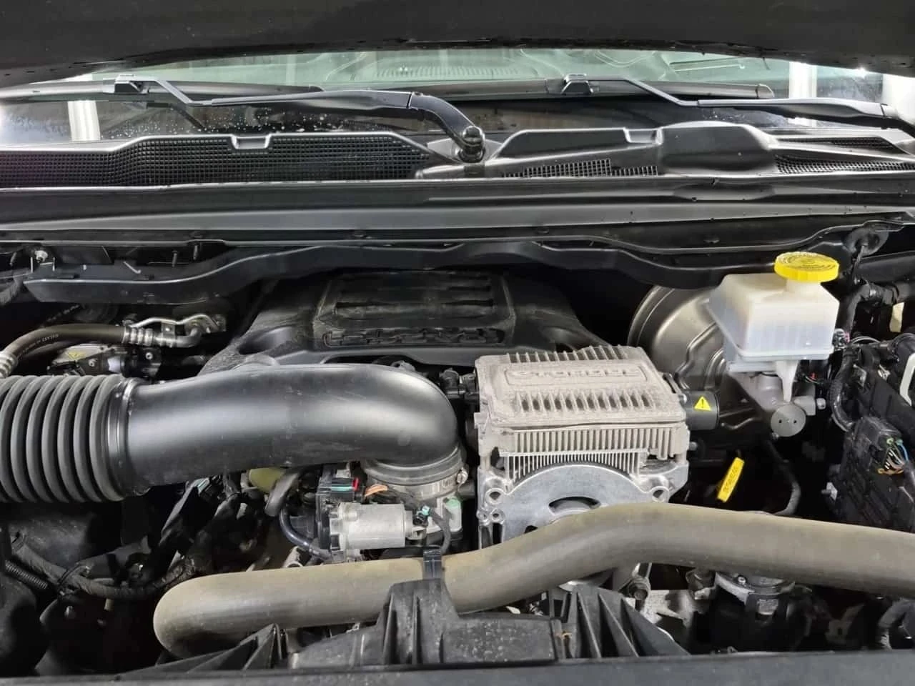 Dodge RAM 1500, снимка 16 - Автомобили и джипове - 56740161