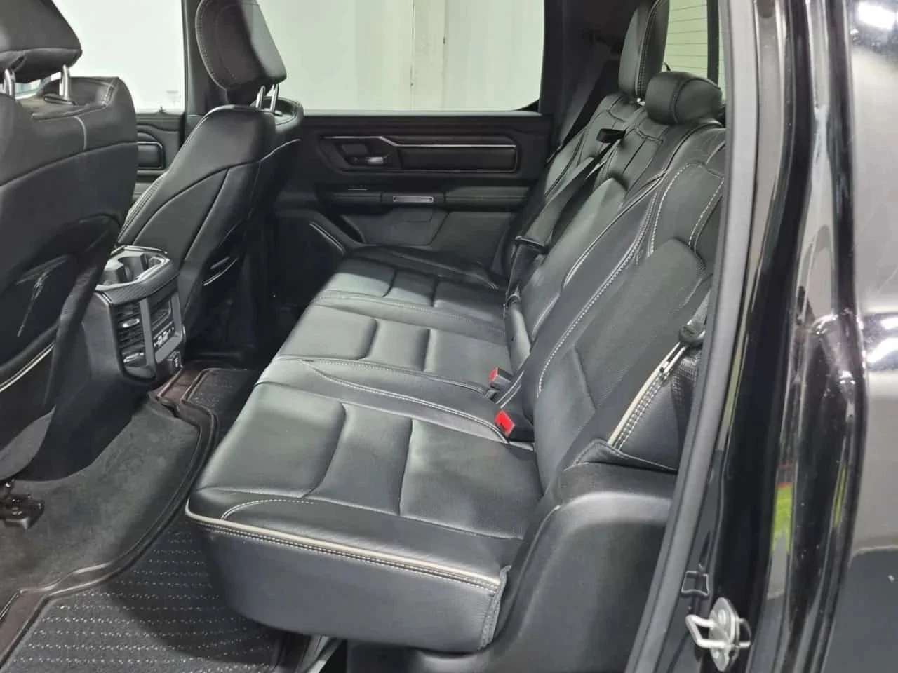 Dodge RAM 1500, снимка 12 - Автомобили и джипове - 56740161