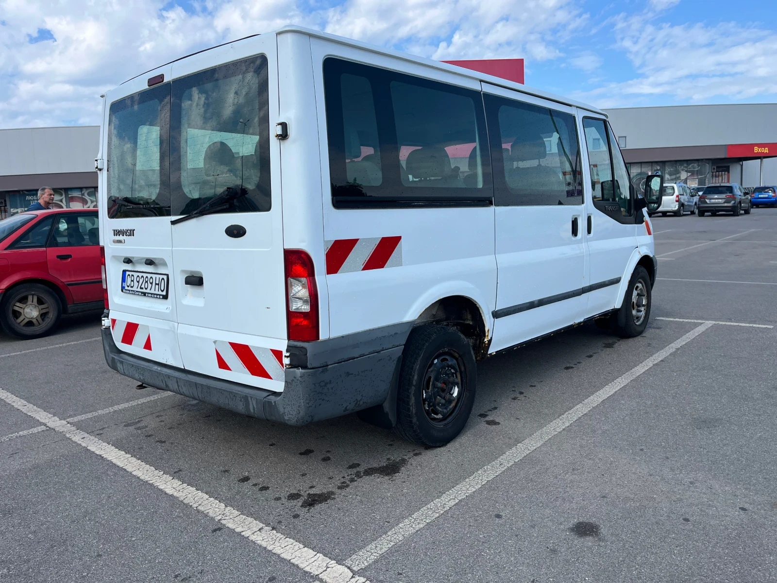 Ford Transit 2.2 TD 85 кс  8+ 1места - изображение 5
