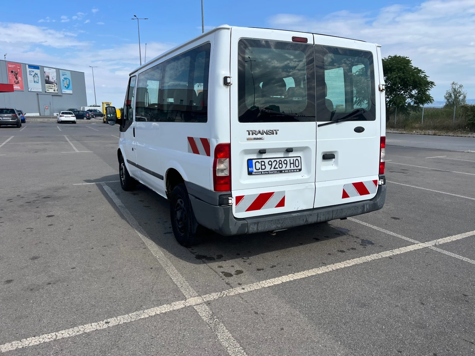 Ford Transit 2.2 TD 85 кс  8+ 1места - изображение 7