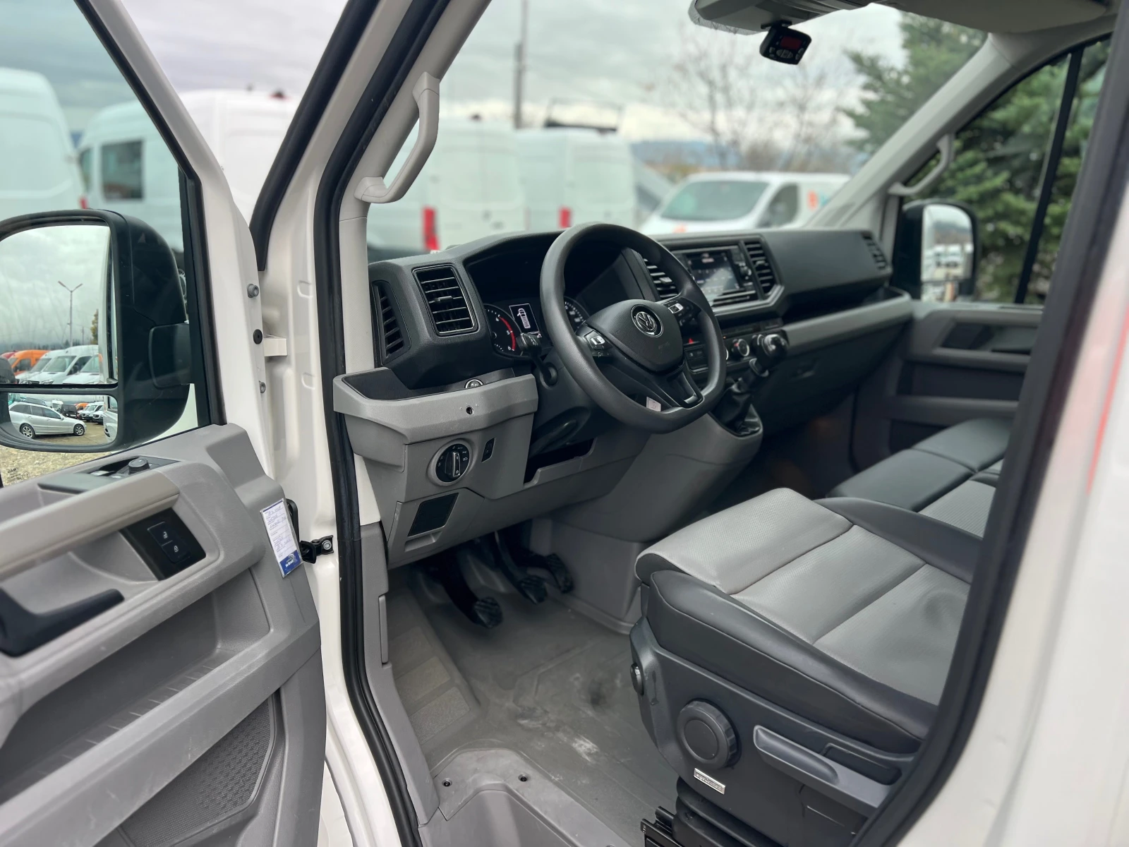 VW Crafter 2.0 TDI , 2021� , �������� , Carrier , FULL  | Mobile.bg � ����������� 14