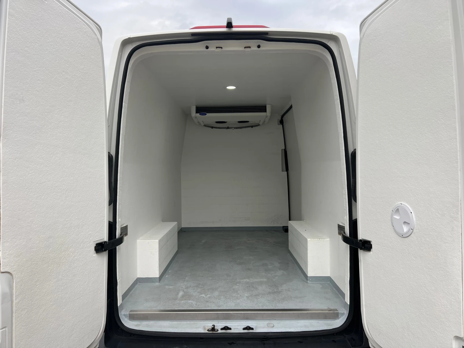 VW Crafter 2.0 TDI , 2021г , Хладилен , Carrier , FULL  - изображение 6