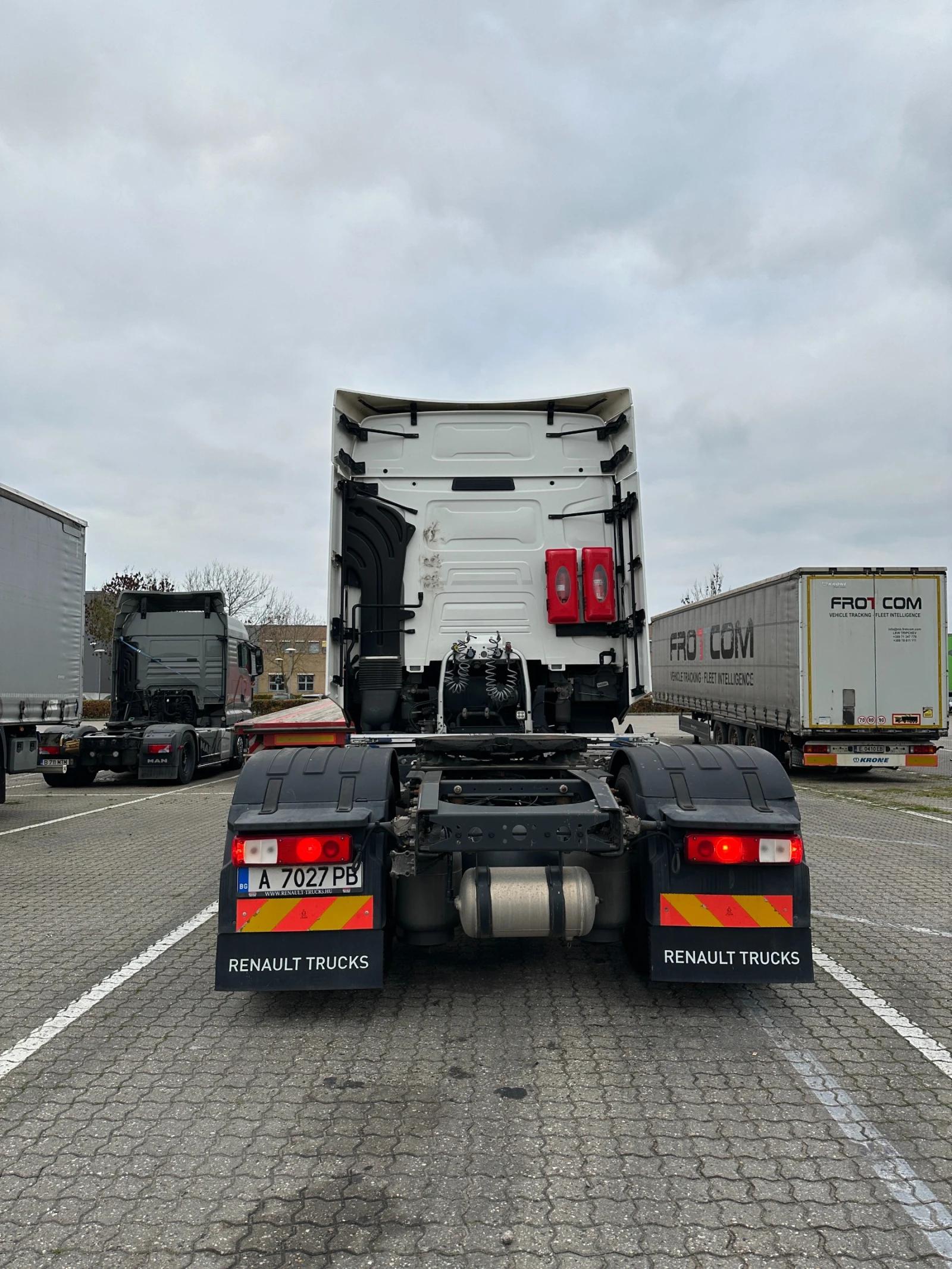 Renault T  - изображение 3