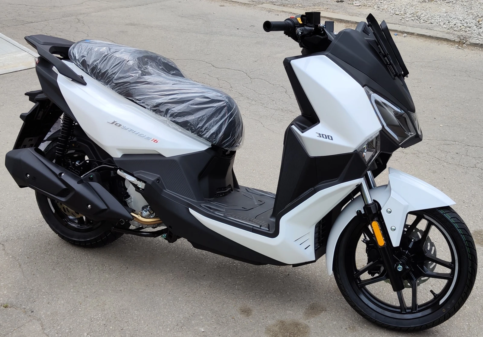 Sym Joyride 300 - изображение 7