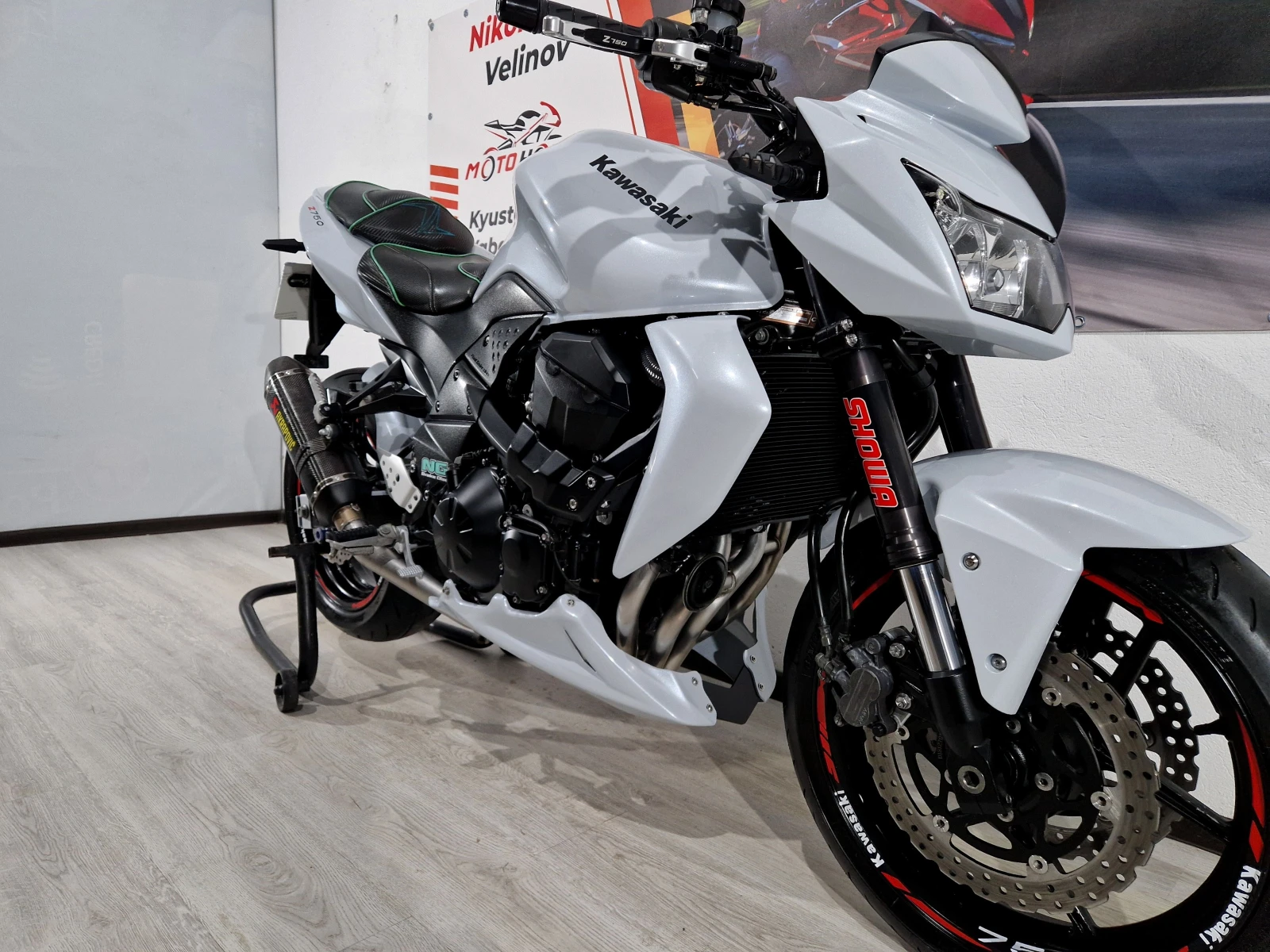 Kawasaki Z 750cc.2009�.25424��!!AKRAPOVIC! | Mobile.bg � ����������� 11