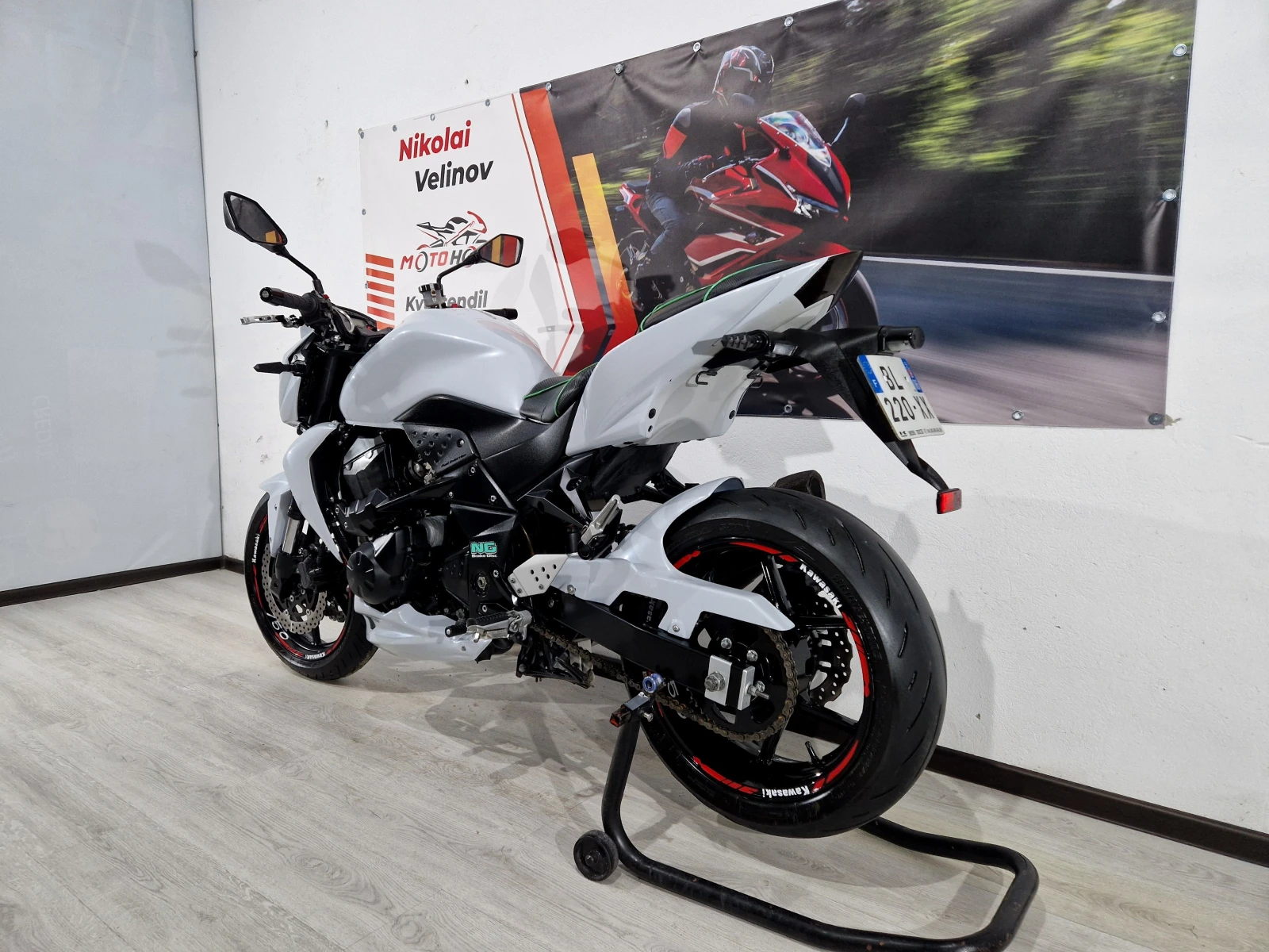 Kawasaki Z 750cc.2009г.25424км!!AKRAPOVIC! - изображение 3