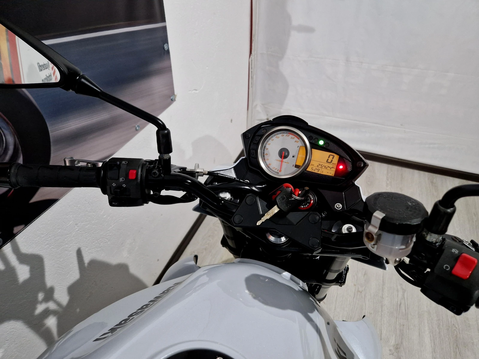 Kawasaki Z 750cc.2009�.25424��!!AKRAPOVIC! | Mobile.bg � ����������� 13