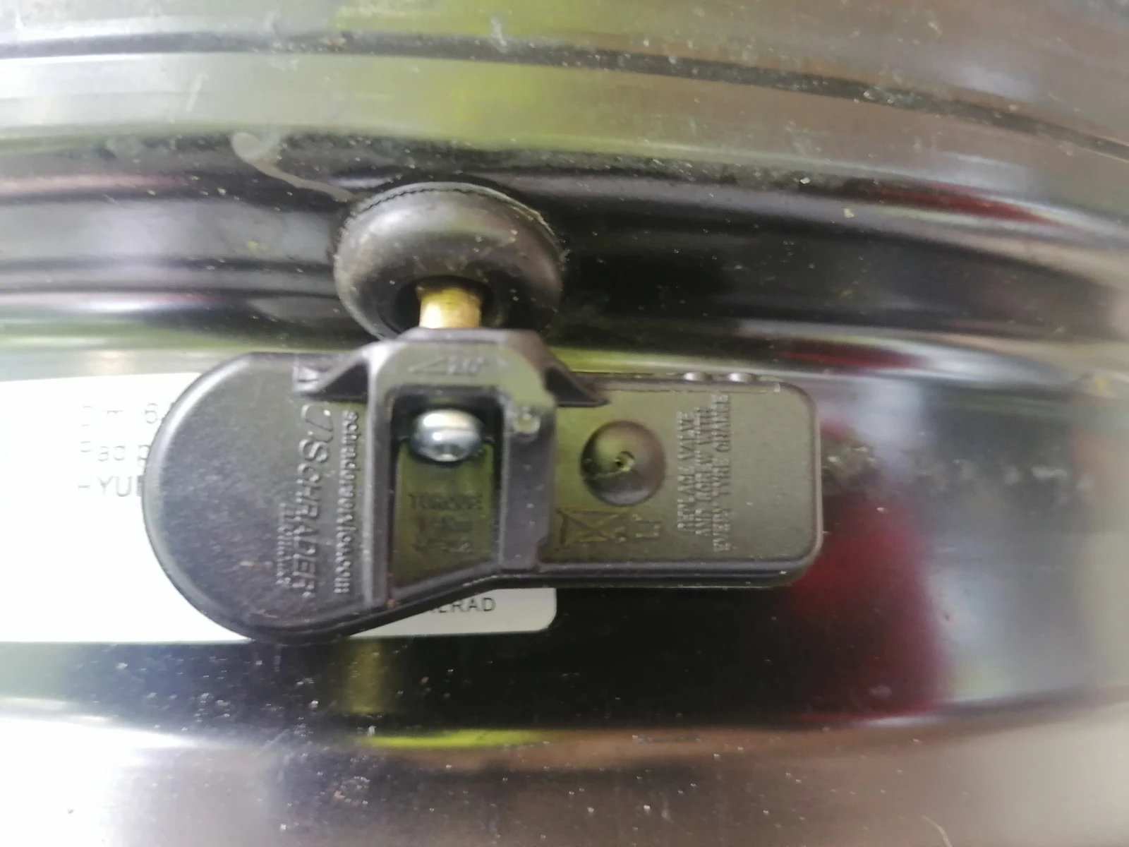 Джанти за Hyundai, снимка 3 - Гуми и джанти - 54878190