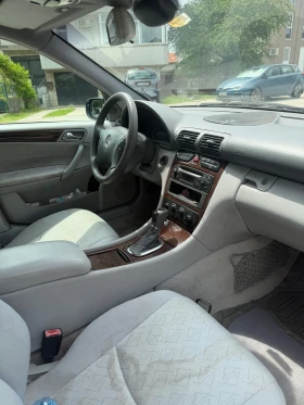 Mercedes-Benz C 220, снимка 10