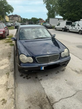 Mercedes-Benz C 220, снимка 3