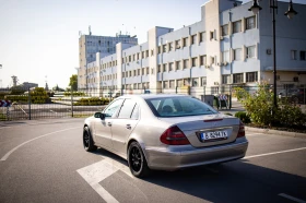  Mercedes-Benz E 270