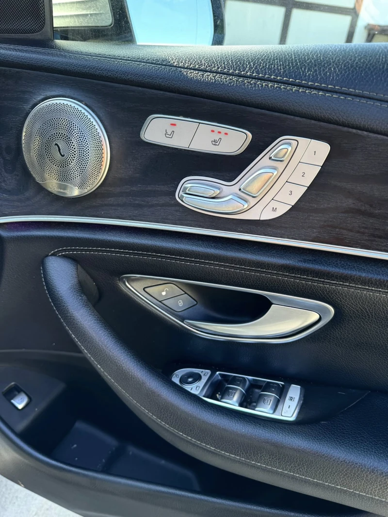 Mercedes-Benz E 220 !НА ЧАСТИ!, снимка 14 - Автомобили и джипове - 52492207