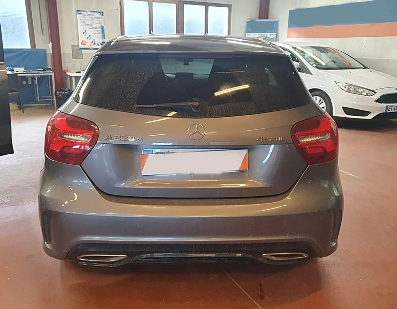 Mercedes-Benz A 220, снимка 3 - Автомобили и джипове - 47764207