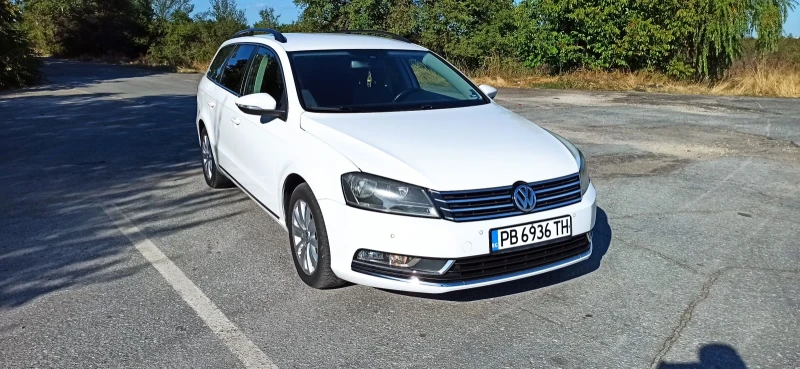 VW Passat 1.6 TDI, снимка 2 - Автомобили и джипове - 47932317