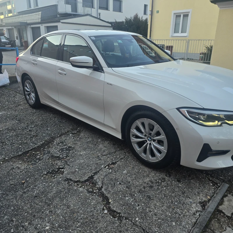 BMW 320 G20, снимка 13 - Автомобили и джипове - 48773949